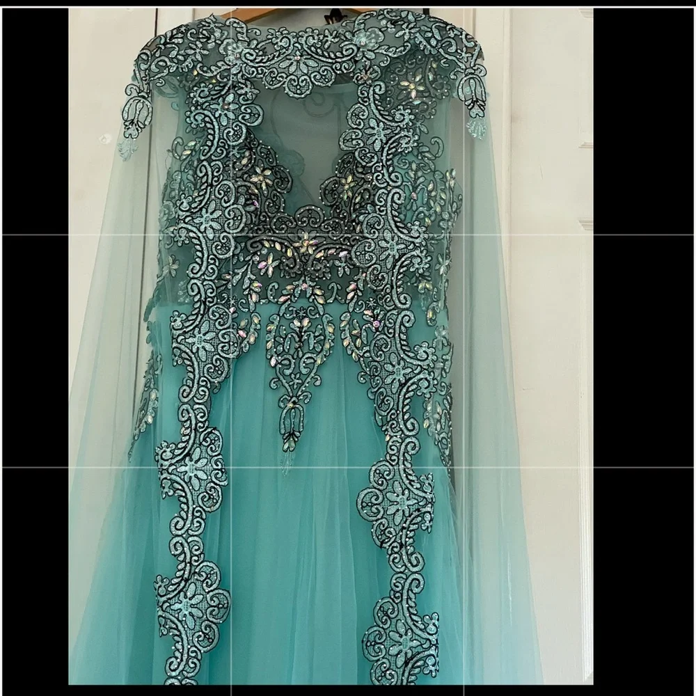 Princess Arabic maxi prom dress - Picture 16 of 16